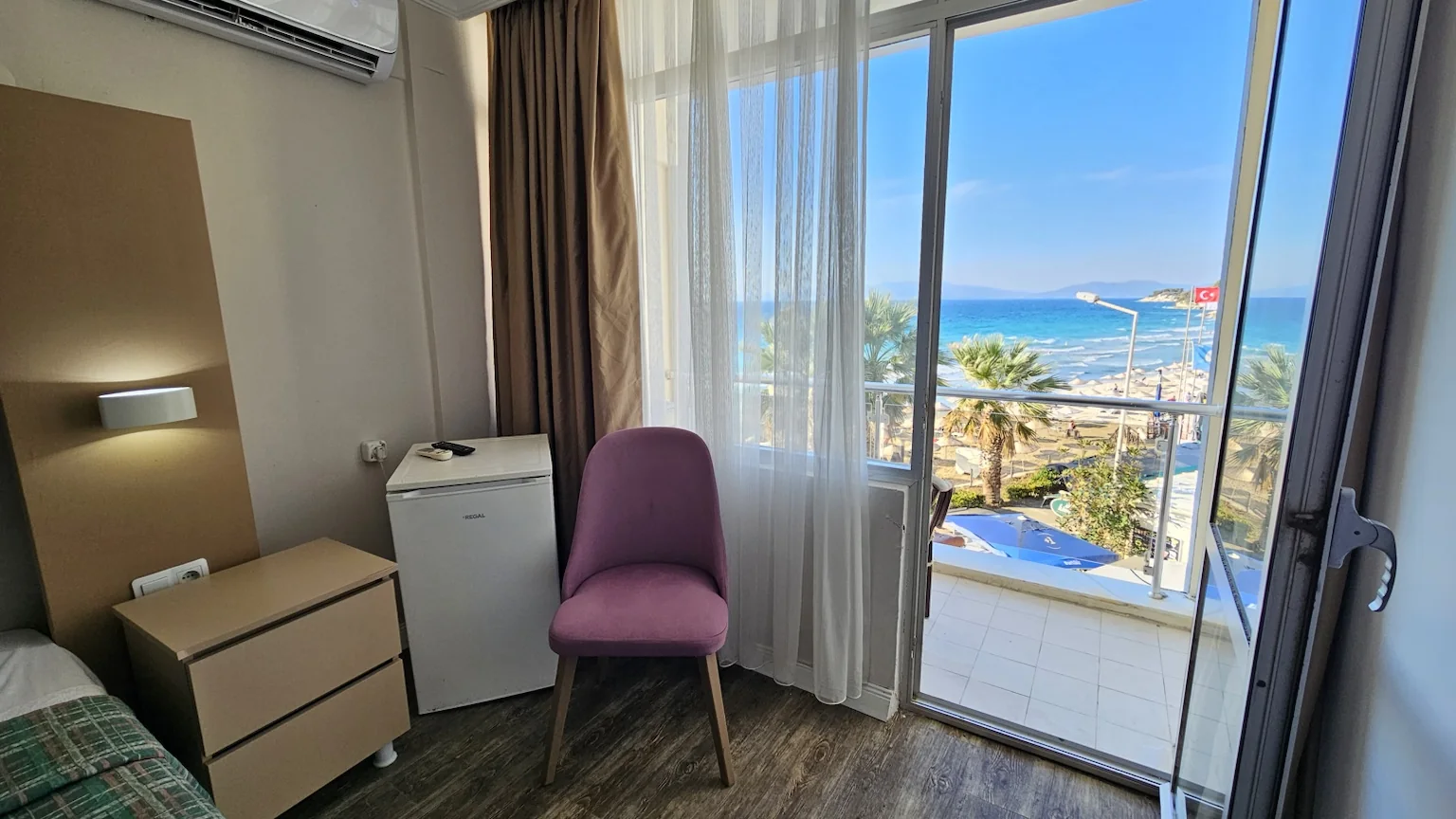 Ekin Otel Kuşadası